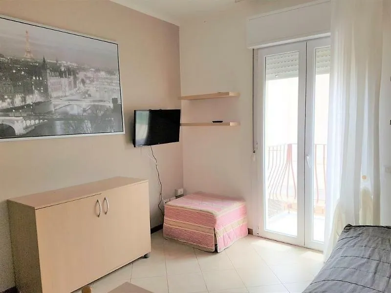 Residence Uno Studio & Suites Rimini Daire